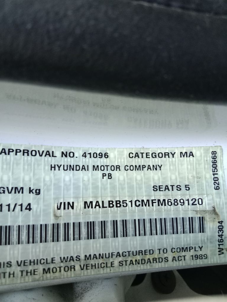 P5398 - Hyundai i20 2014 White Wrecking - Image 11