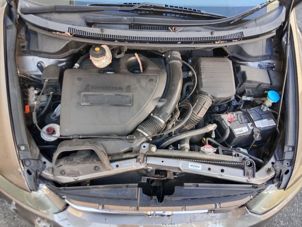 P5423 - Honda Odyssey 2007 Grey Wrecking - Image 4