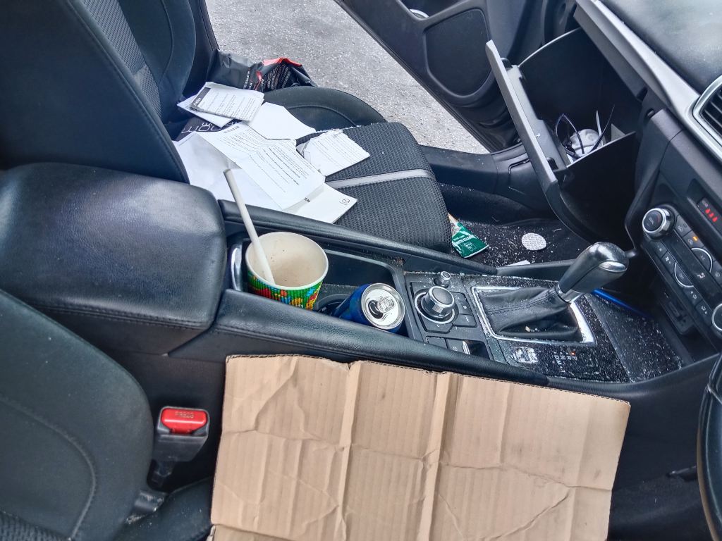 P5432 - Mazda 3 2017 Grey Wrecking - Image 4