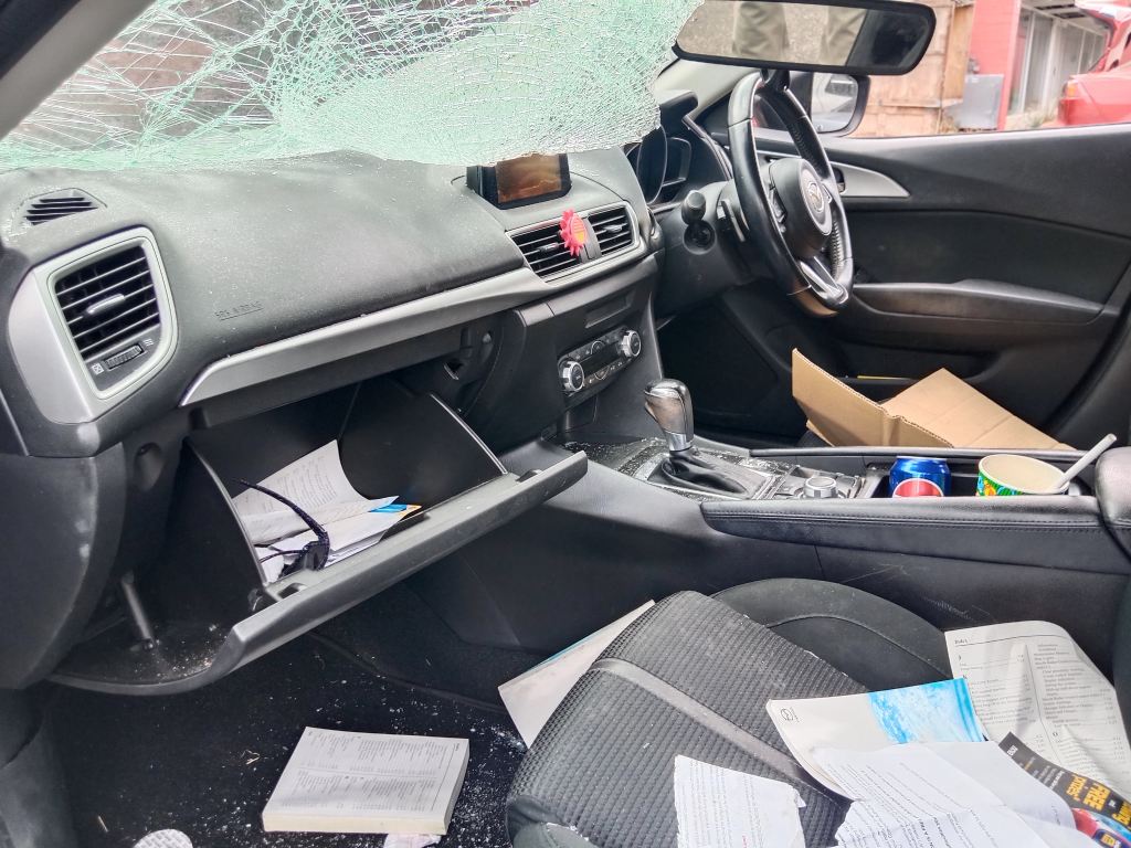 P5432 - Mazda 3 2017 Grey Wrecking - Image 9