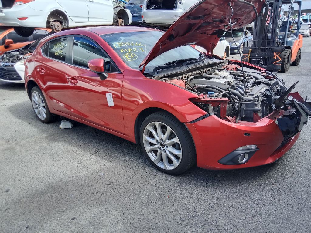 P5440 - Mazda 3 hatchback 2015 Red Wrecking - Image 15