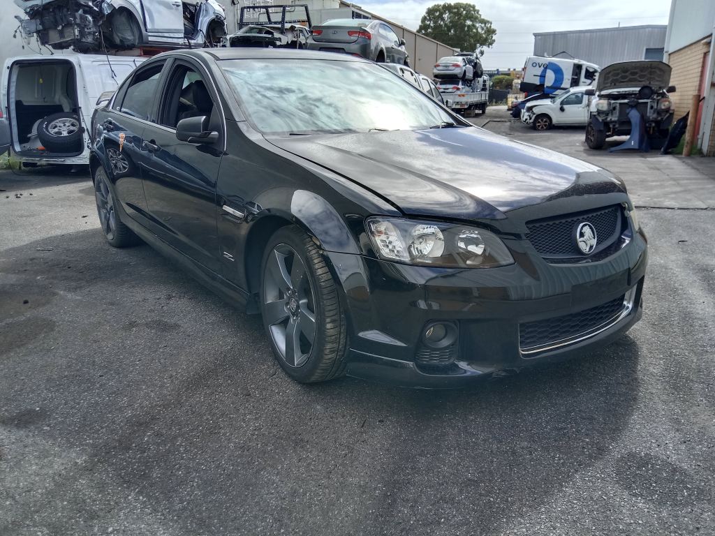 P5449 - Holden Commodore 2013 SV6 Z-Series Black Wrecking
