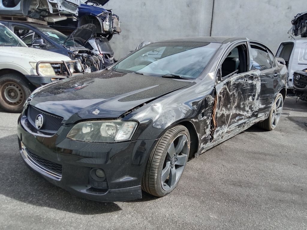 P5449 - Holden Commodore 2013 SV6 Z-Series Black Wrecking - Image 16