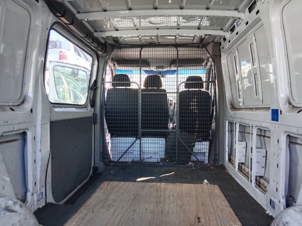 P5475 - Mercedes-Benz Sprinter 2013 White Wrecking - Image 5