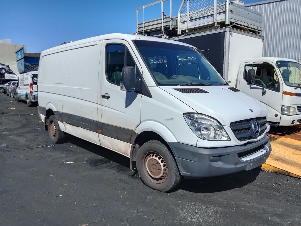 P5475 - Mercedes-Benz Sprinter 2013 White Wrecking - Image 15