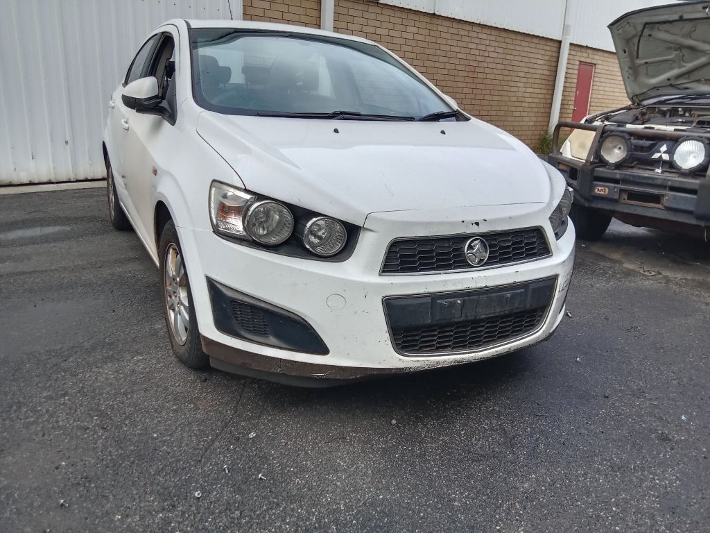 P5476 - Holden Barina 2015 White Wrecking