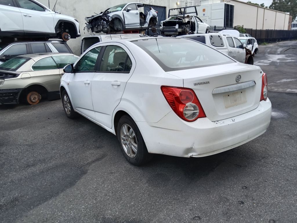 P5476 - Holden Barina 2015 White Wrecking - Image 13