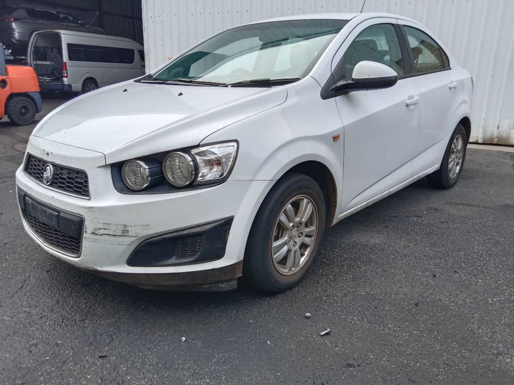 P5476 - Holden Barina 2015 White Wrecking - Image 16