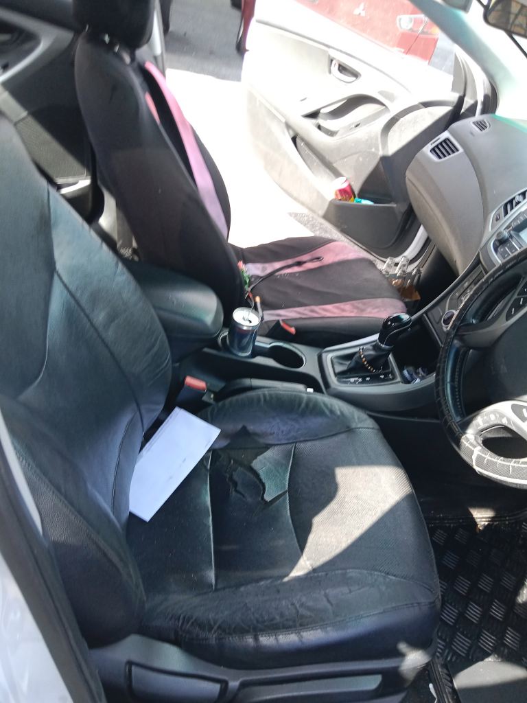 P5496 - Hyundai Elantra 2014 White Wrecking - Image 4