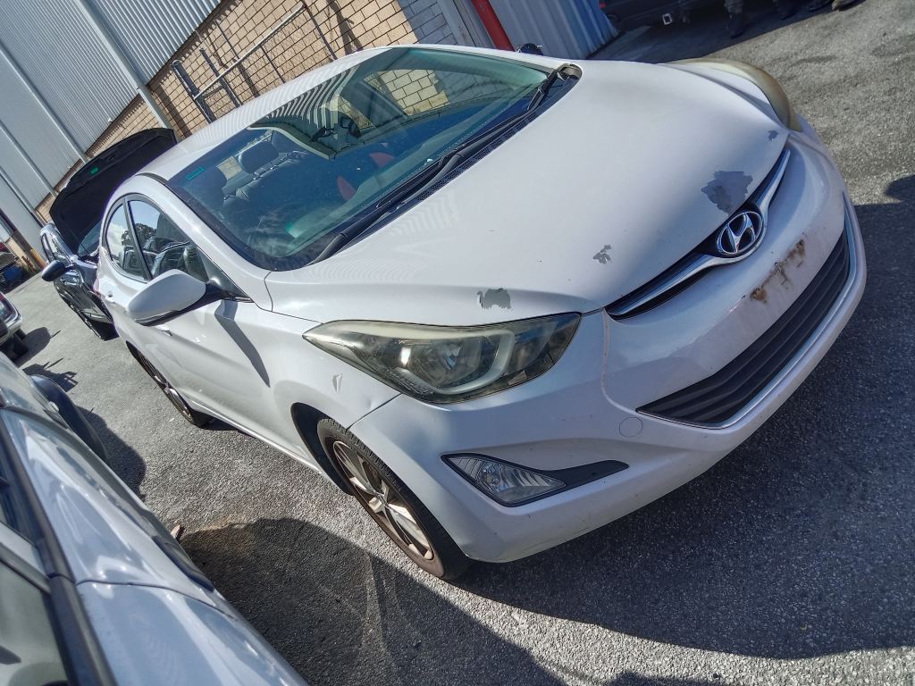 P5496 - Hyundai Elantra 2014 White Wrecking - Image 15