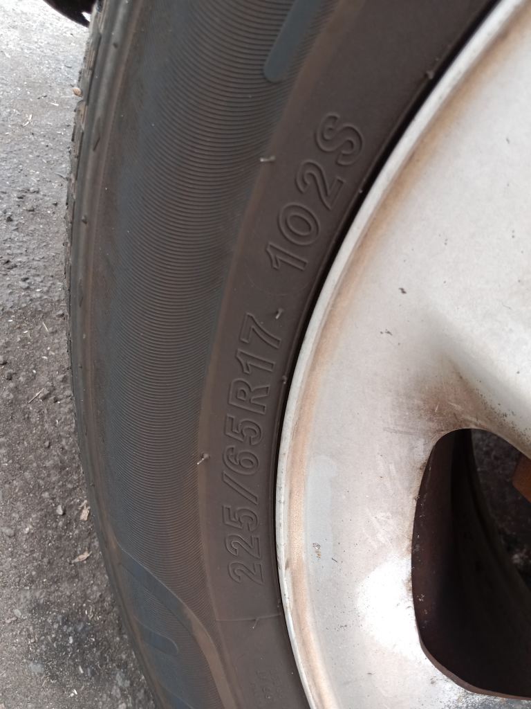 P5499 - Toyota RAV4 2007 Grey Wrecking - Image 14