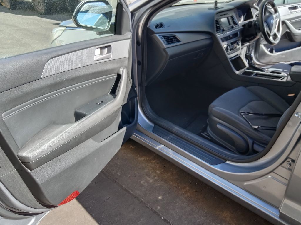 P5513 - Hyundai sonata 2016 Grey Wrecking - Image 7