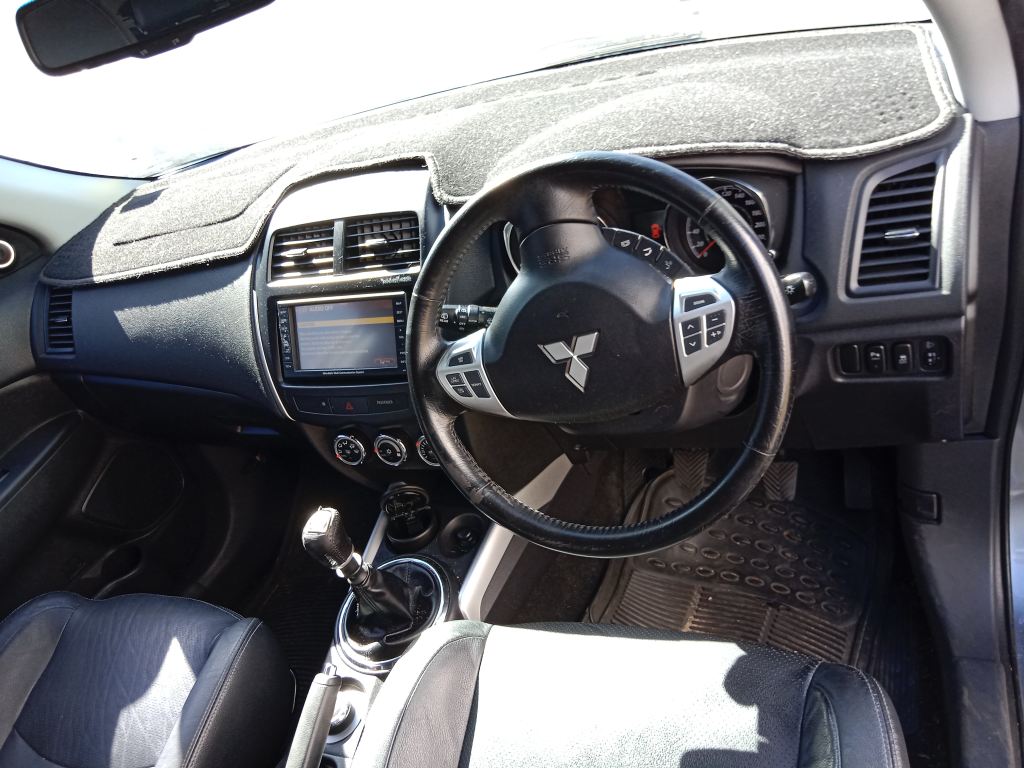 P5514 - Mitsubishi ASX 2012 Grey Wrecking - Image 8