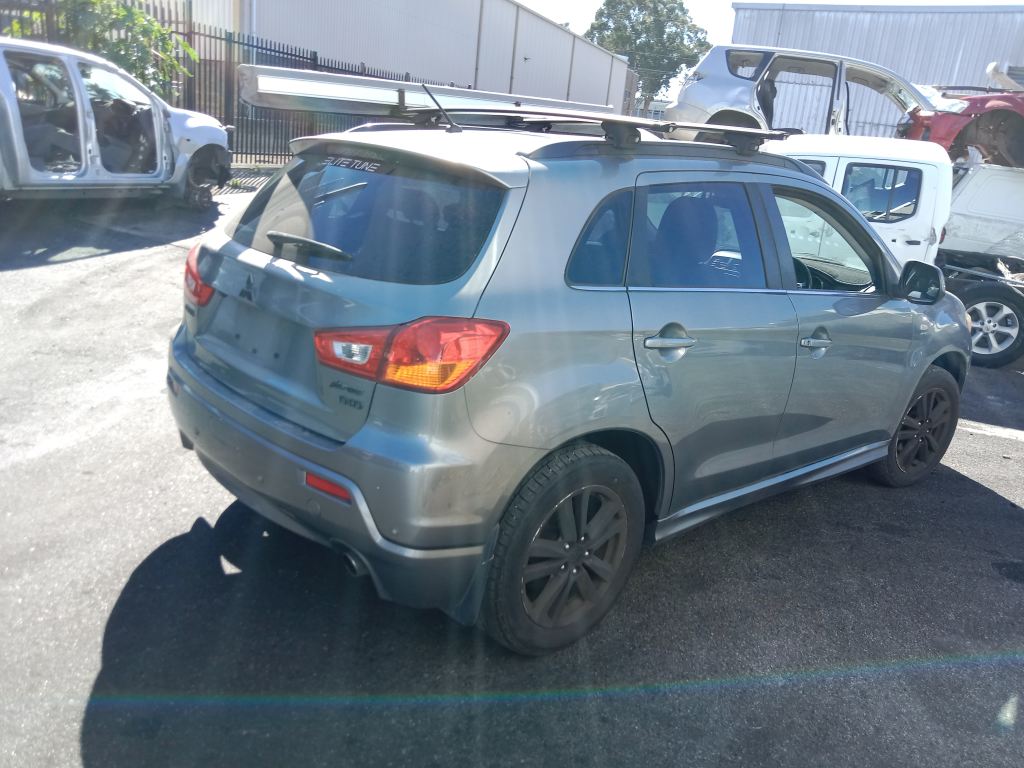 P5514 - Mitsubishi ASX 2012 Grey Wrecking - Image 14