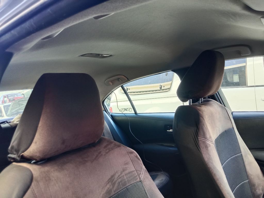 P5521 - Toyota corolla hybrid 2019 Silver Wrecking - Image 3