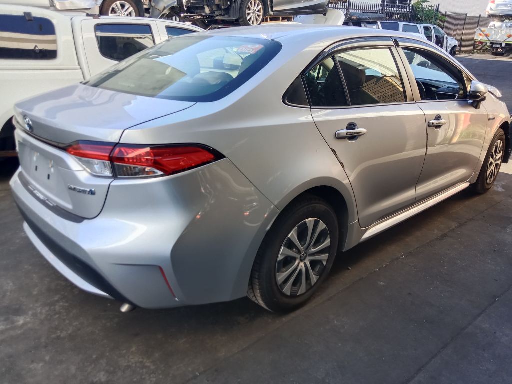 P5521 - Toyota corolla hybrid 2019 Silver Wrecking - Image 14