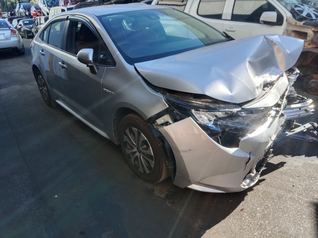 P5521 - Toyota corolla hybrid 2019 Silver Wrecking - Image 15