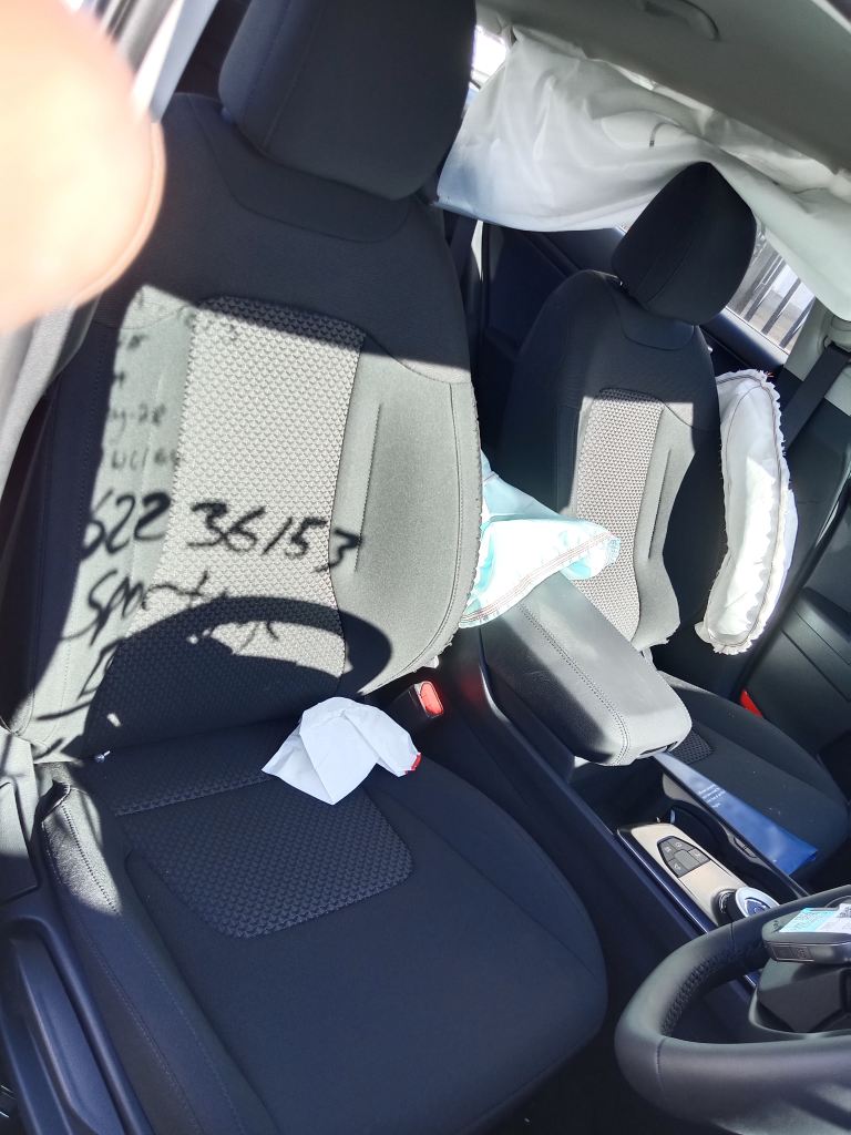 P5522 - Kia Sportage hybrid 2025 White Wrecking - Image 6