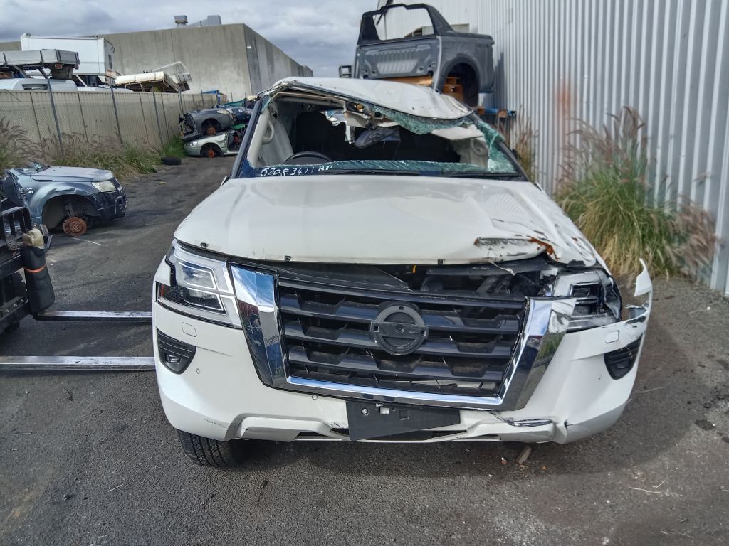P5537 - Nissan patrol 2024 White Wrecking