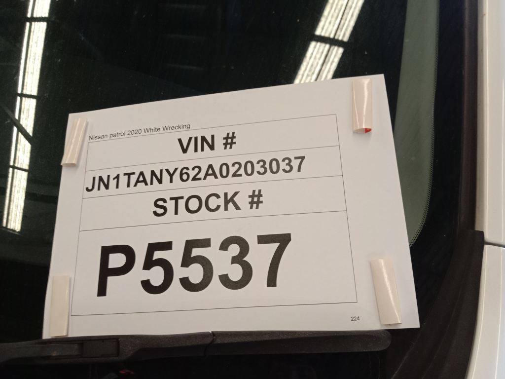P5537 - Nissan patrol 2024 White Wrecking - Image 3