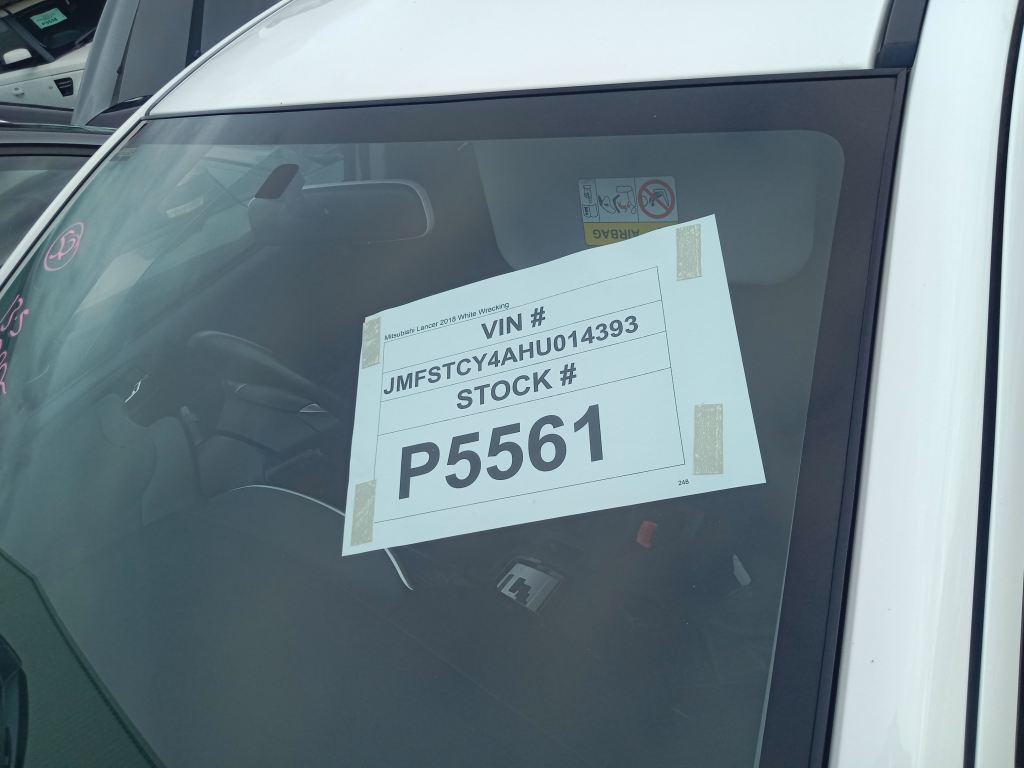 P5561 - Mitsubishi Lancer 2018 White Wrecking - Image 2