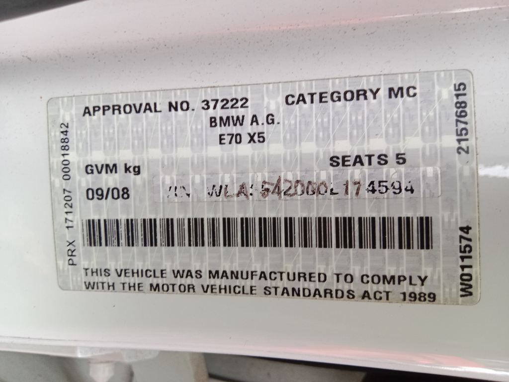 P5565 - BMW E70 X5 2008 White Wrecking - Image 8
