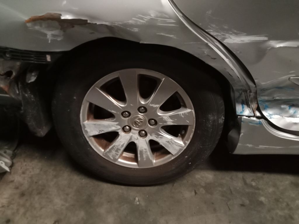 P5573 - Toyota Aurion 2006 Silver Wrecking - Image 7