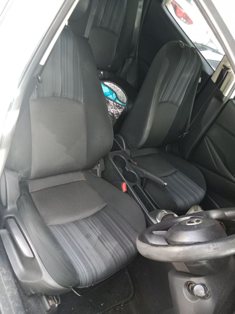 P5581 - Mazda 2 2015 White Wrecking - Image 7