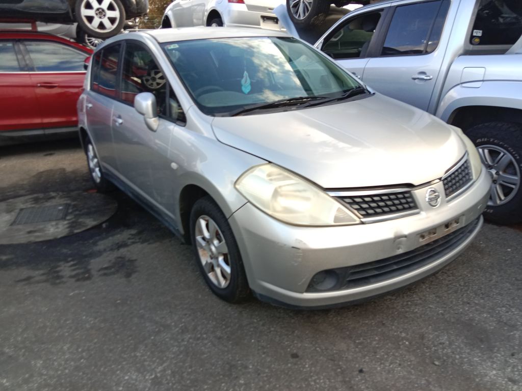 P5582 - Nissan Tiida 2006 Silver Wrecking - Image 15