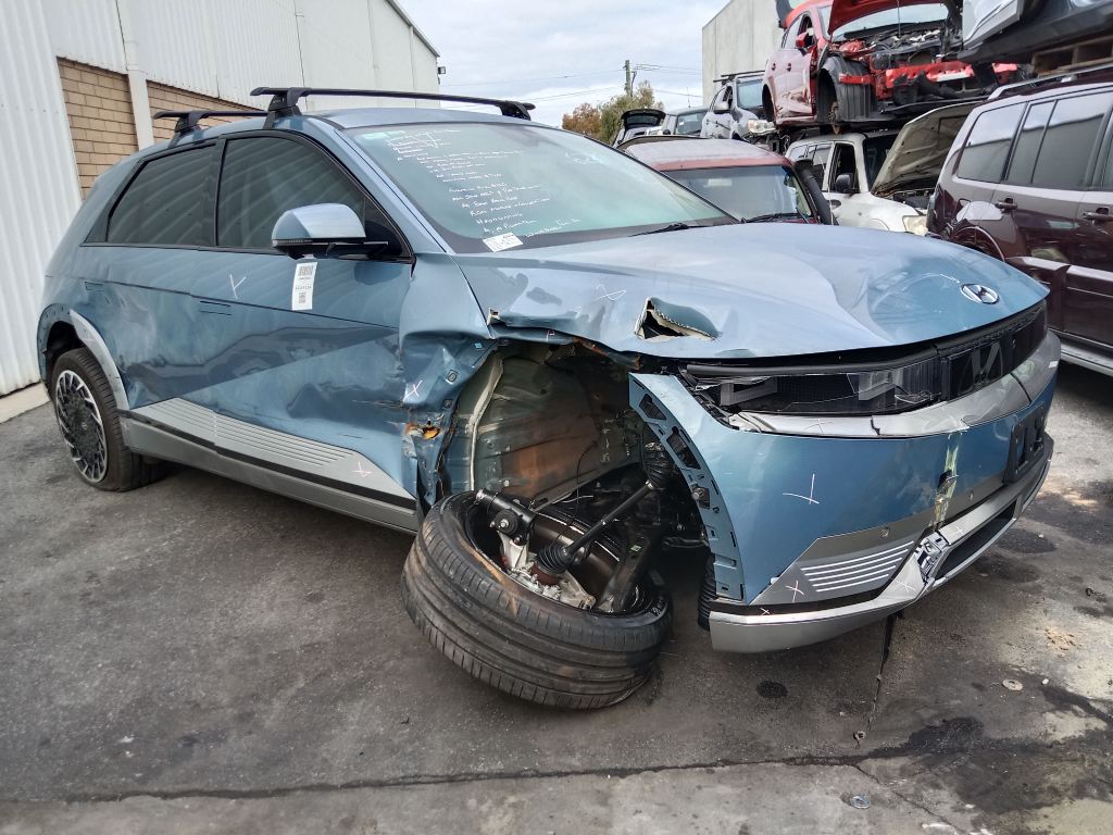 P5584 - Hyundai ioniq 5 2022 Blue Wrecking - Image 16