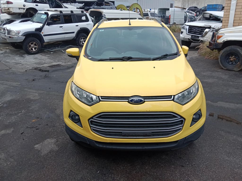 P5585 – Ford ecosport 2013 yellow Wrecking