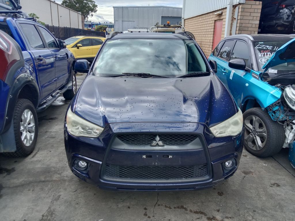 P5586 – Mitsubishi ASX 2012 Blue Wrecking