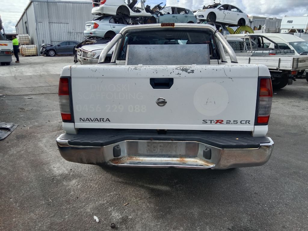 P5654 - Nissan Navara 2012 White Wrecking - Image 13