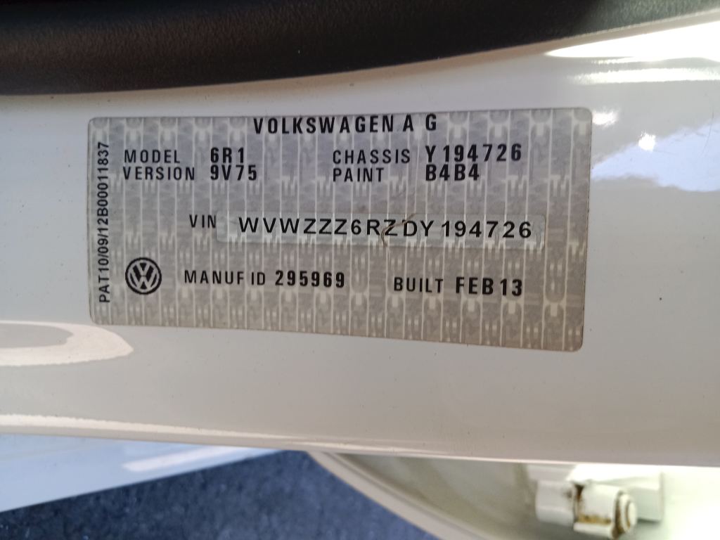 P5659 - Volkswagen polo GTI 2013 White Wrecking - Image 5