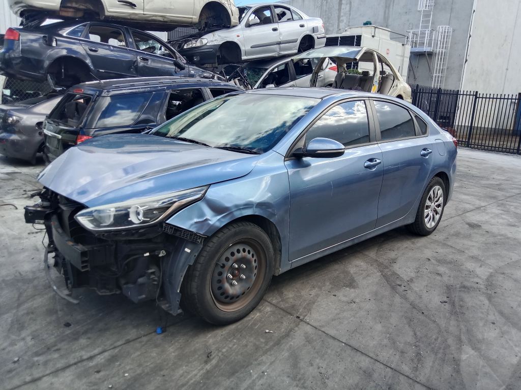 P5690 - Kia Cerato 2020 Blue Wrecking - Image 2