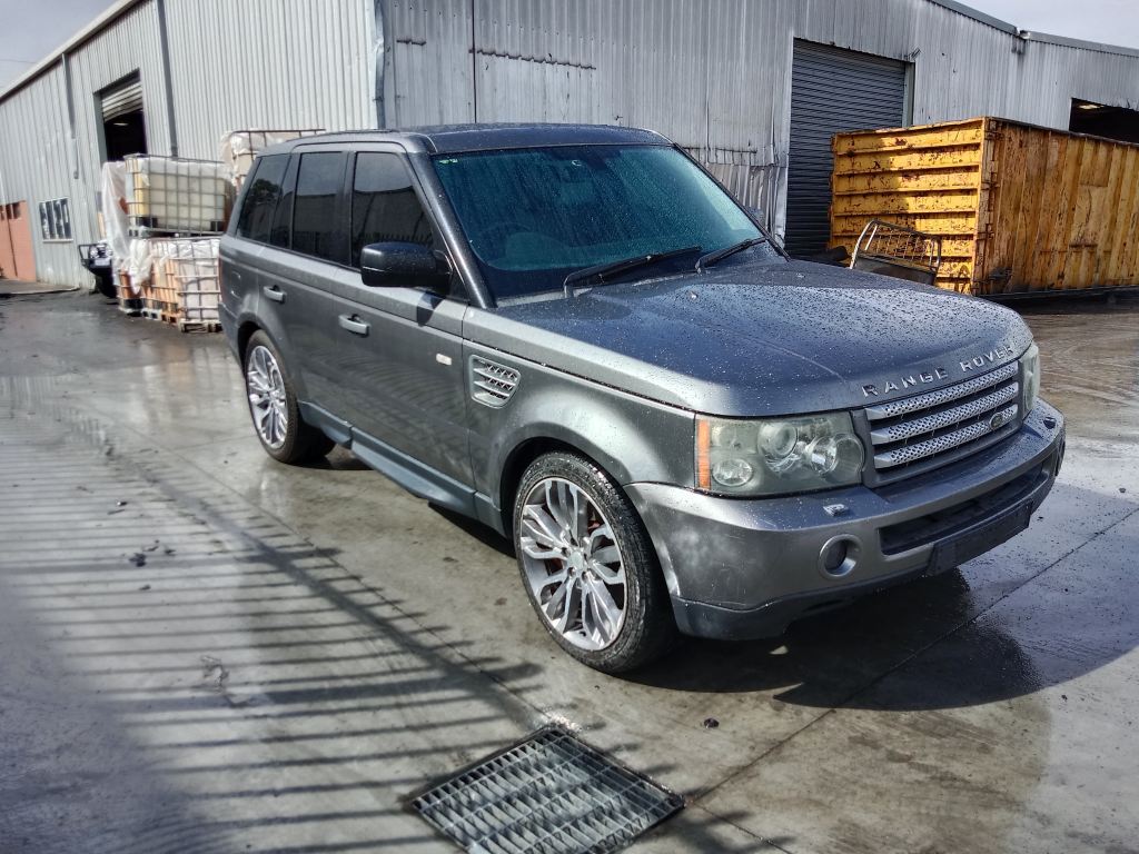P5702 – Land Rover Range Rover Sport 2008 Grey Wrecking