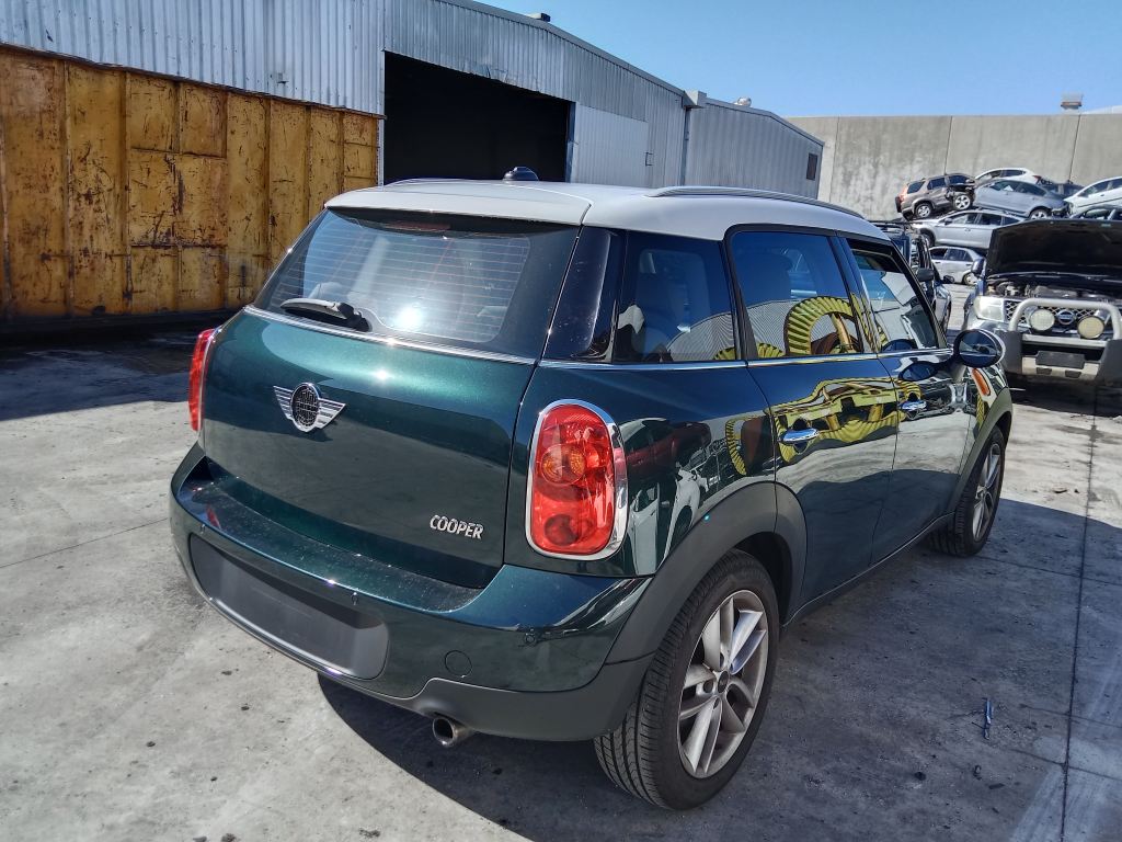 P5705 - Mini Cooper 2011 Green Wrecking - Image 14
