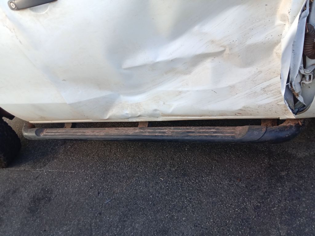 P5711 - Mazda BT-50 2015 White Wrecking - Image 7