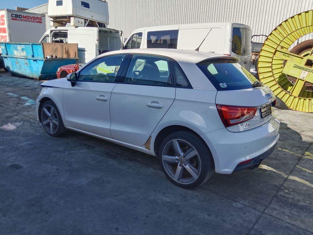 P5716 - Audi A1 2016 White Wrecking - Image 15