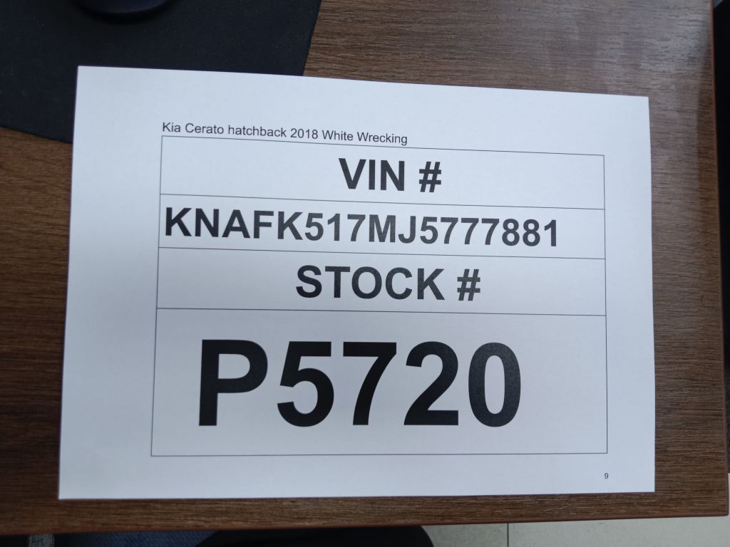 P5720 - Kia Cerato hatchback 2018 White Wrecking - Image 11