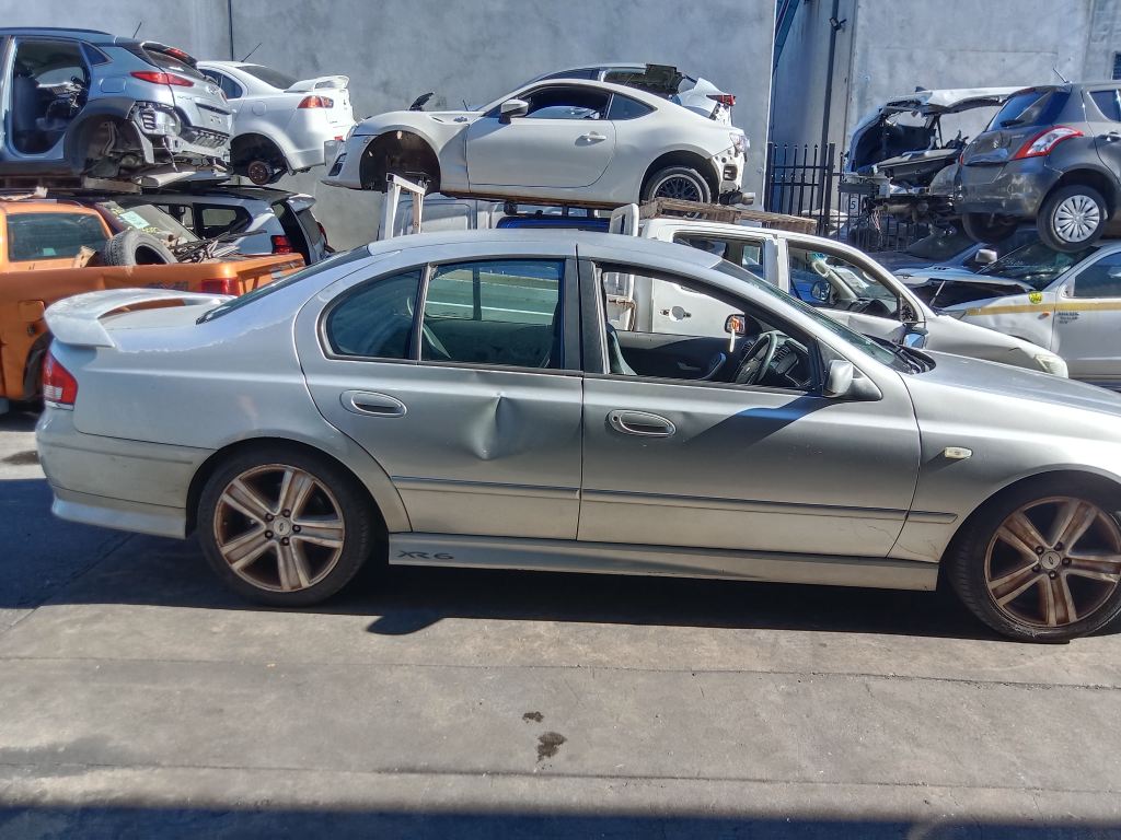P5727 - Ford Falcon 2008 Silver Wrecking - Image 8