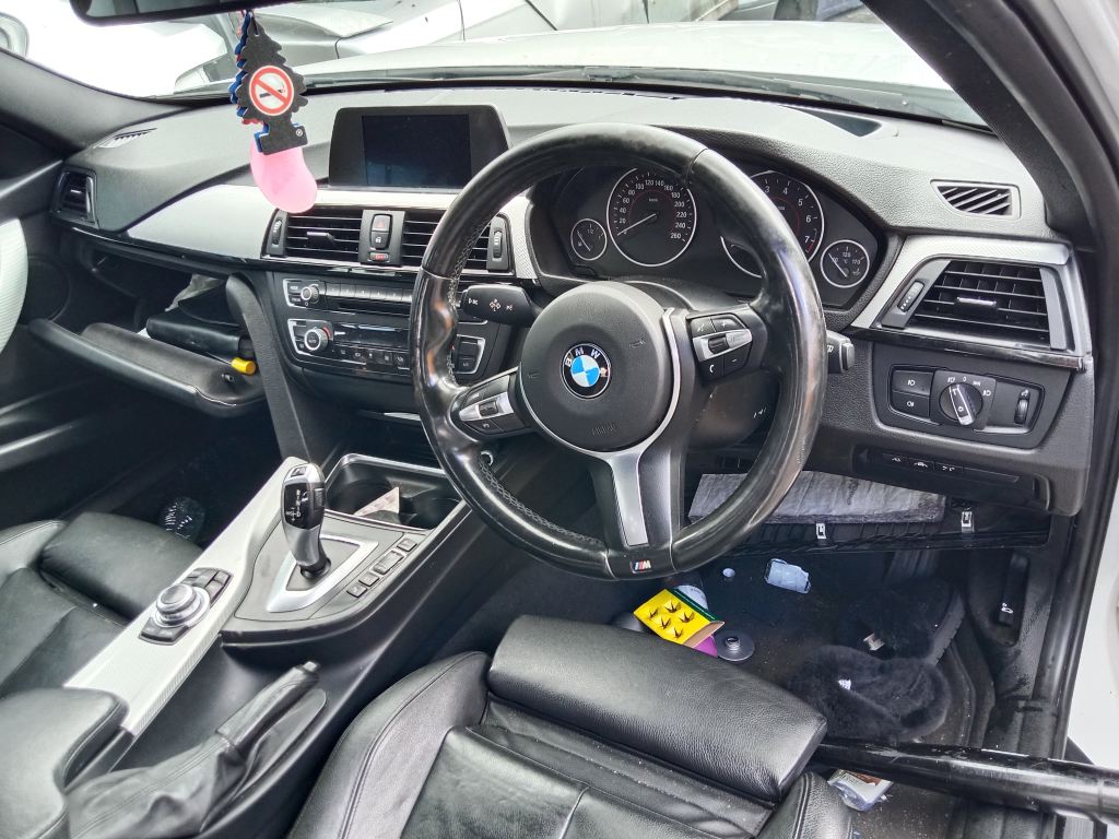 P5739 - BMW 3 Series F30 2013 White Wrecking - Image 5