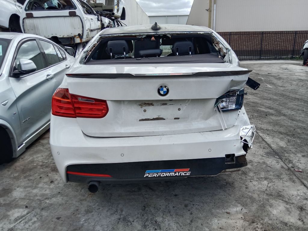 P5739 - BMW 3 Series F30 2013 White Wrecking - Image 14