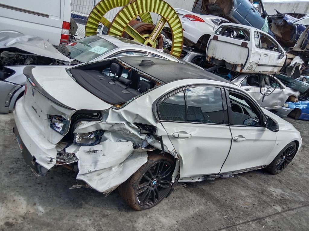 P5739 - BMW 3 Series F30 2013 White Wrecking - Image 15