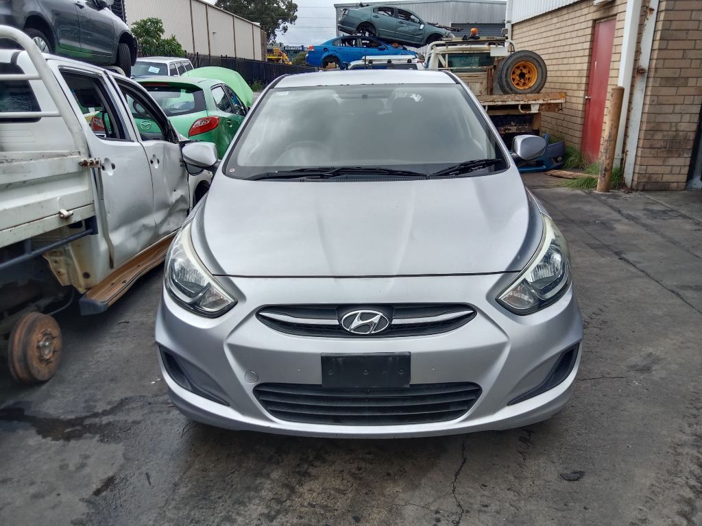 P5746 - Hyundai accent hatchback 2015 Silver Wrecking