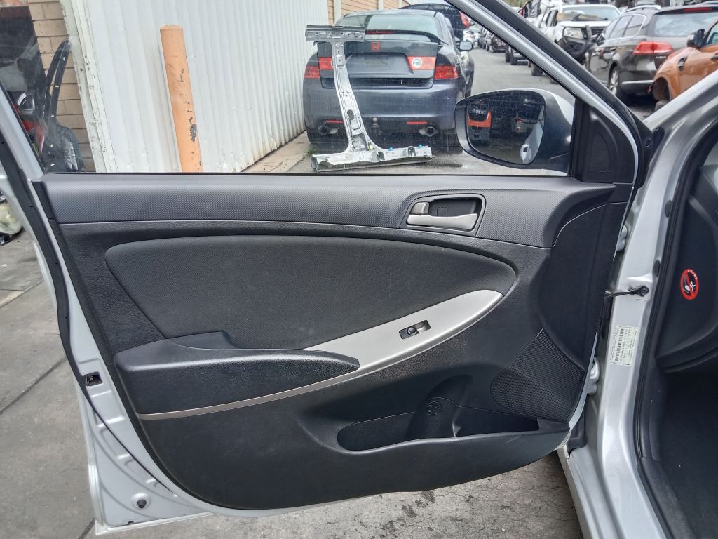 P5746 - Hyundai accent hatchback 2015 Silver Wrecking - Image 9