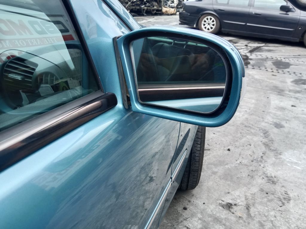 P5748 - Mercedes-Benz C200 2003 Blue Wrecking - Image 12