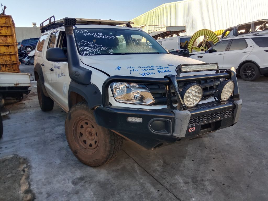 P5750 - Volkswagen Amarok 2017 White Wrecking