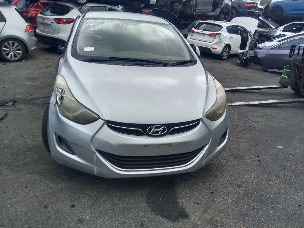 P5753 - Hyundai Elantra 2011 Silver Wrecking