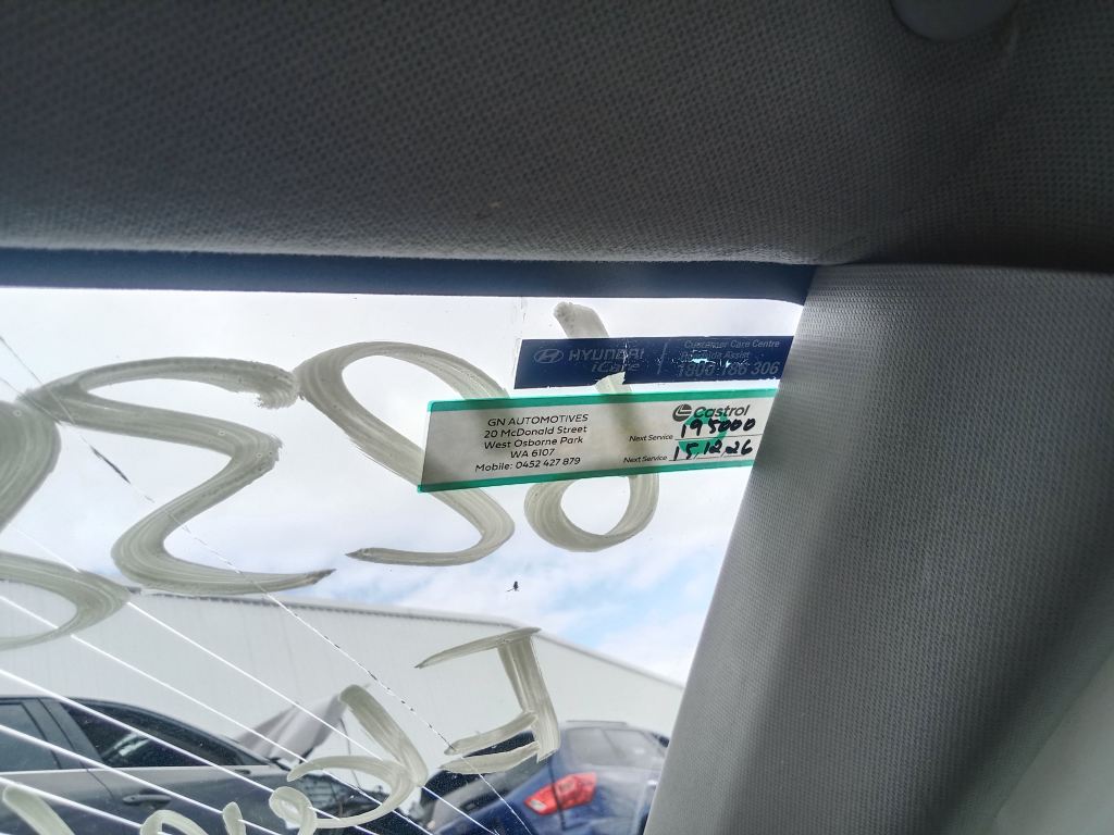 P5753 - Hyundai Elantra 2011 Silver Wrecking - Image 10